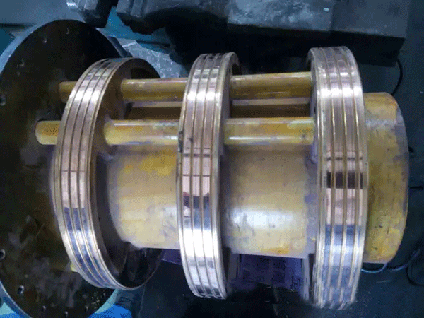 一臺進口高壓電機集電環(huán)維修案例——西安泰富西瑪電機(西安西瑪電機集團股份有限公司)官方網(wǎng)站 一臺進口高壓電機集電環(huán)維修案例——西安泰富西瑪電機(西安西瑪電機集團股份有限公司)官方網(wǎng)站