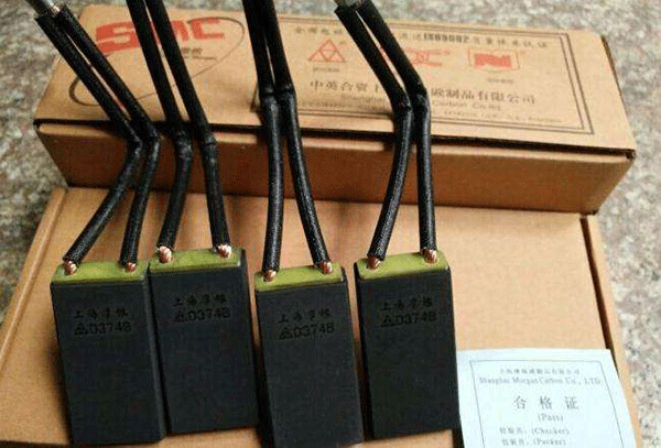 導致直流電機的碳刷發(fā)生故障的兩個主要因素。