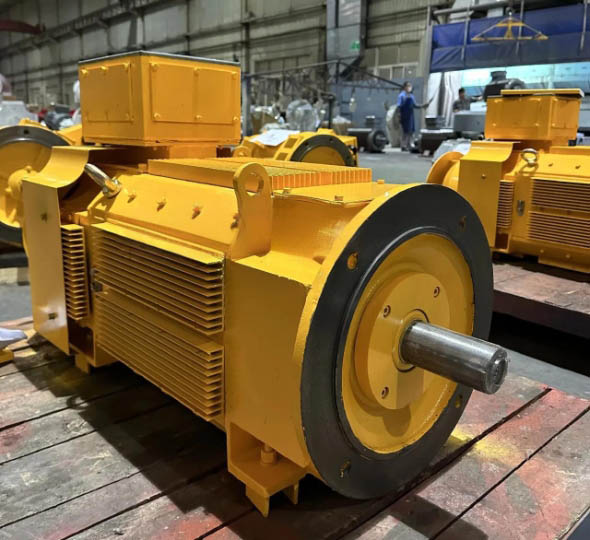 圖為西安西瑪高壓電機(jī)照片